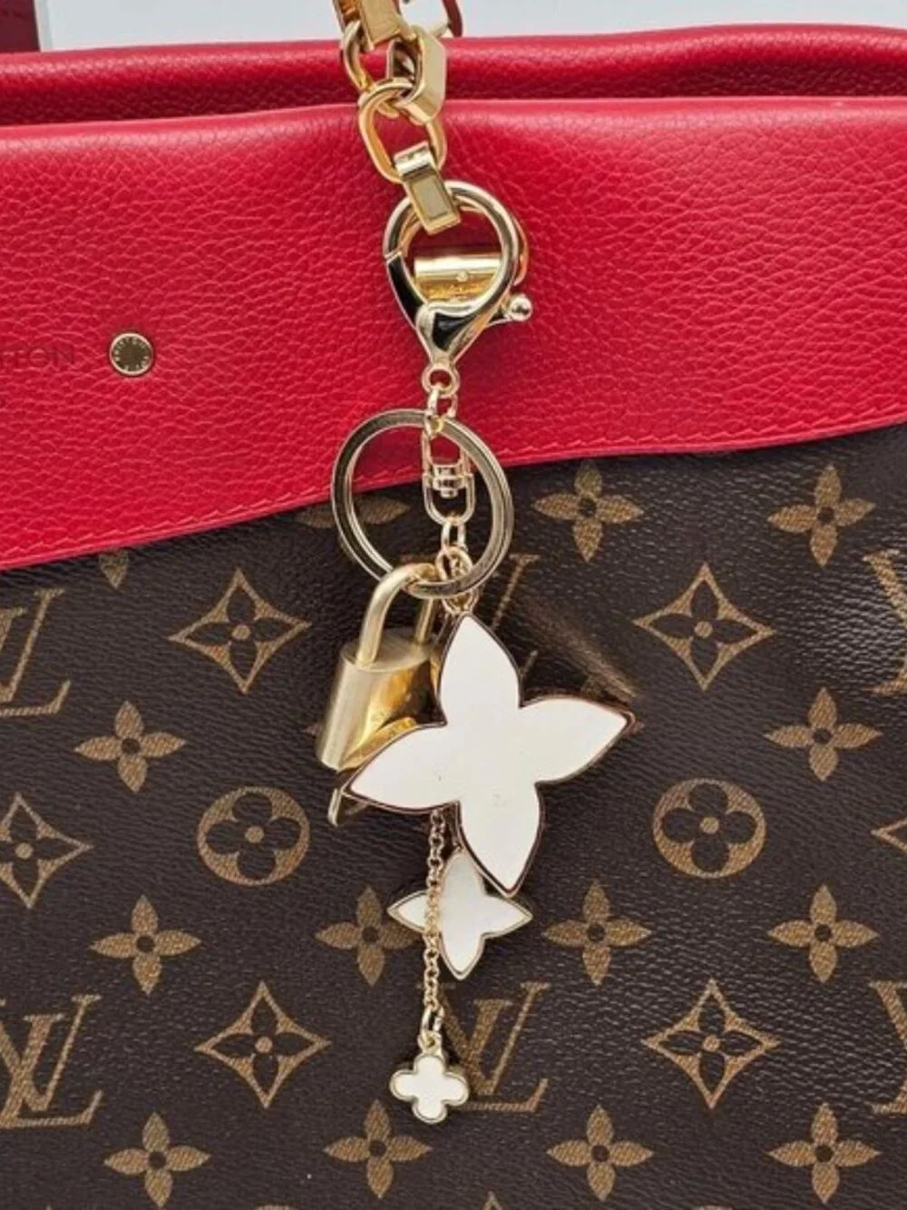 LV Gold Padlock 🔑 Authentic Louis Vuitton Charm + Unbranded Flower Keychain